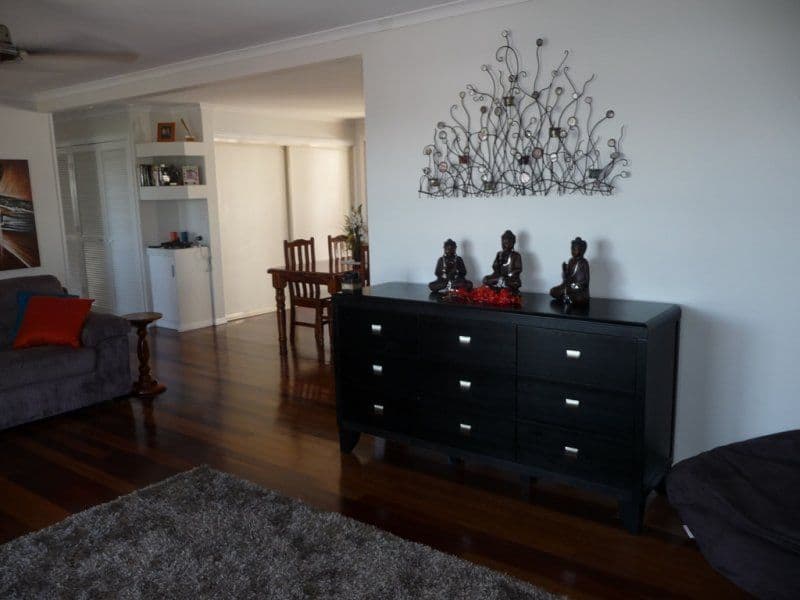 11 Cockatoo Drive, NEW AUCKLAND QLD 4680, New Auckland - Thumbnail 3
