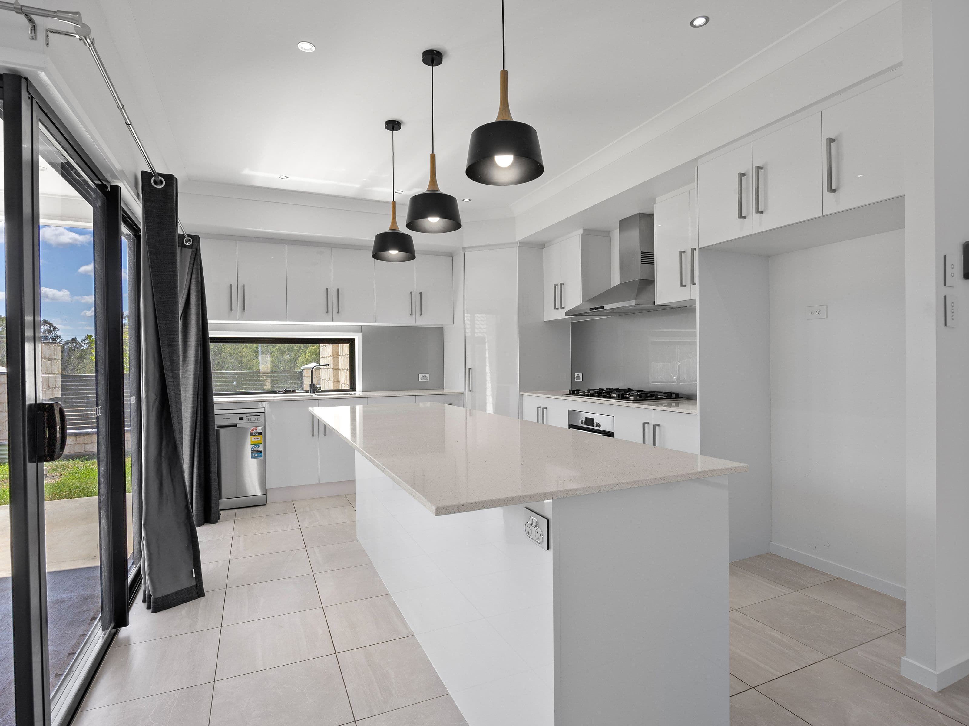 10 Spey Close, Deebing Heights QLD 4306, Deebing Heights - Thumbnail 6