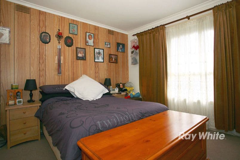 22 Huntsman Drive, NOBLE PARK VIC 3174, Noble Park - Thumbnail 8