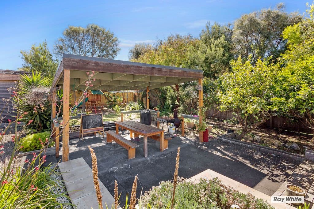 4 Diane Street, Rye VIC 3941, Rye - Thumbnail 8