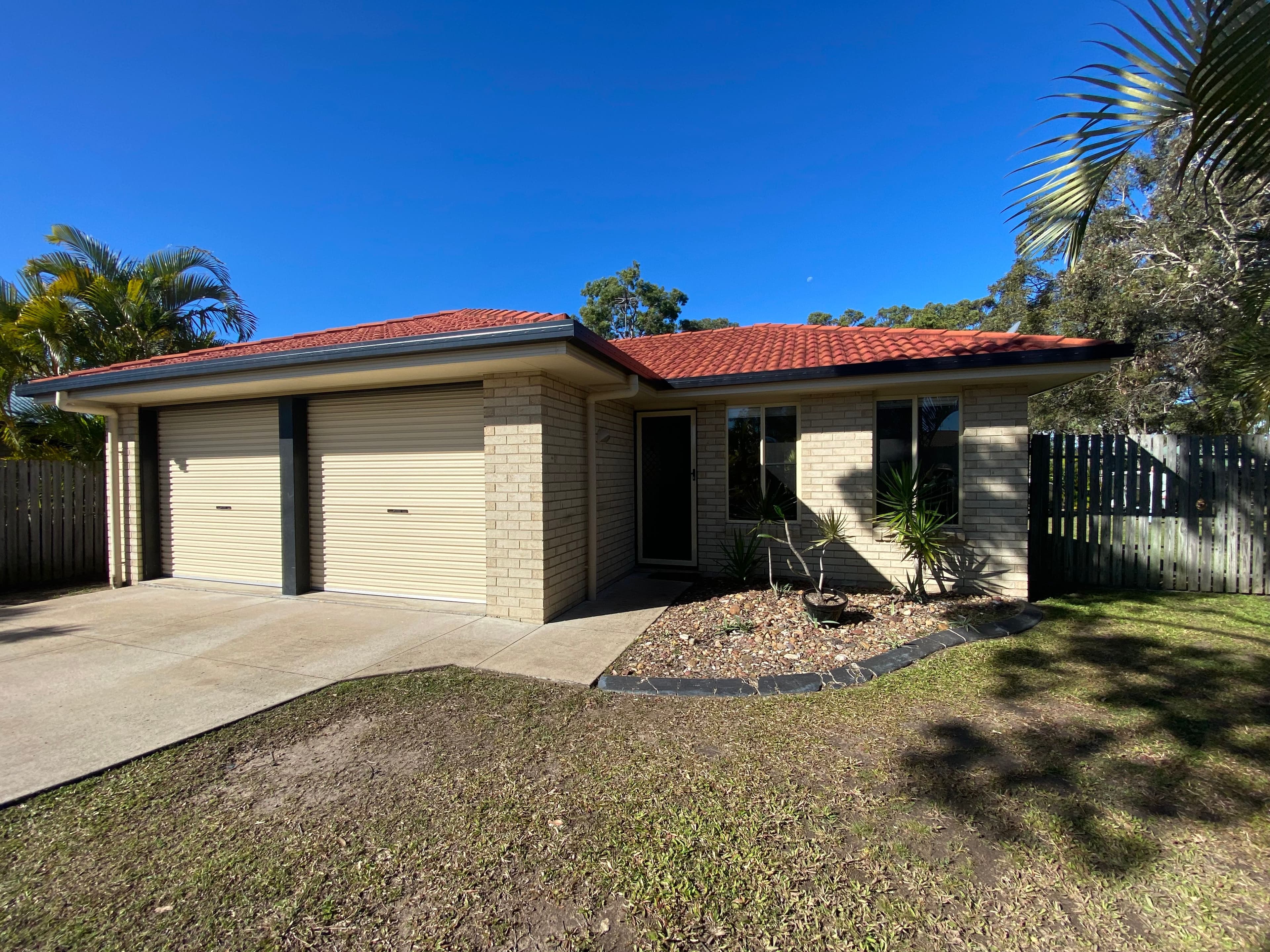 16 Whipbird Court, Urangan QLD 4655, Urangan - Thumbnail 2