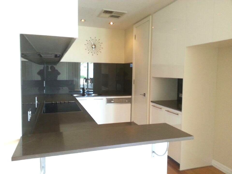 32 Oatland Esplanade, Runaway Bay QLD 4216, Runaway Bay - Thumbnail 3