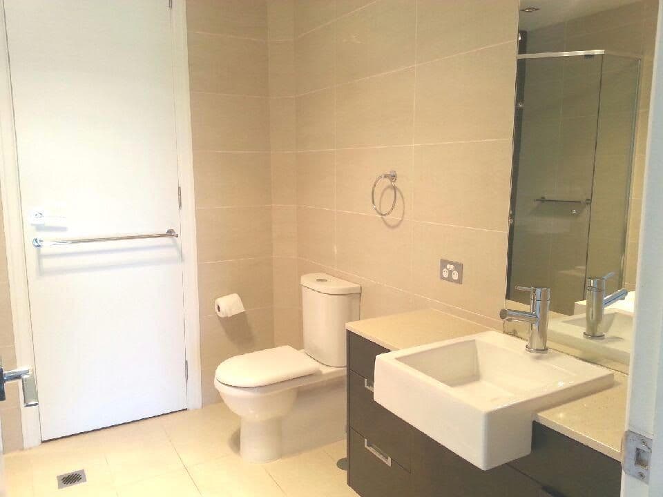 32 Oatland Esplanade, Runaway Bay QLD 4216, Runaway Bay - Thumbnail 6