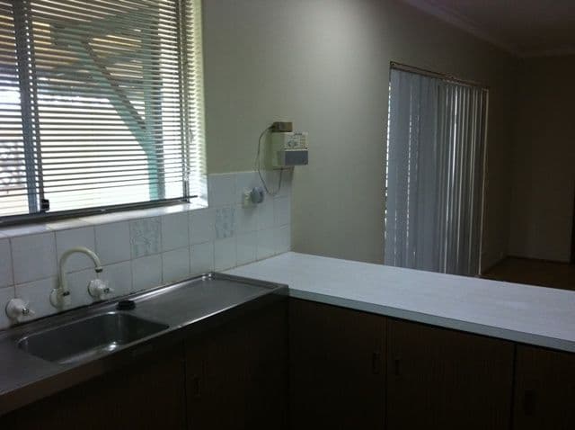 59 Currie Street, WARNBRO WA 6169, Warnbro - Thumbnail 4