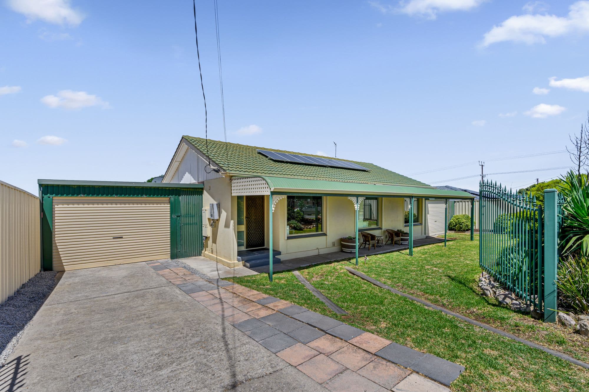 4 Moorong Road, O'Sullivan Beach SA 5166, O'Sullivan Beach - Image 1