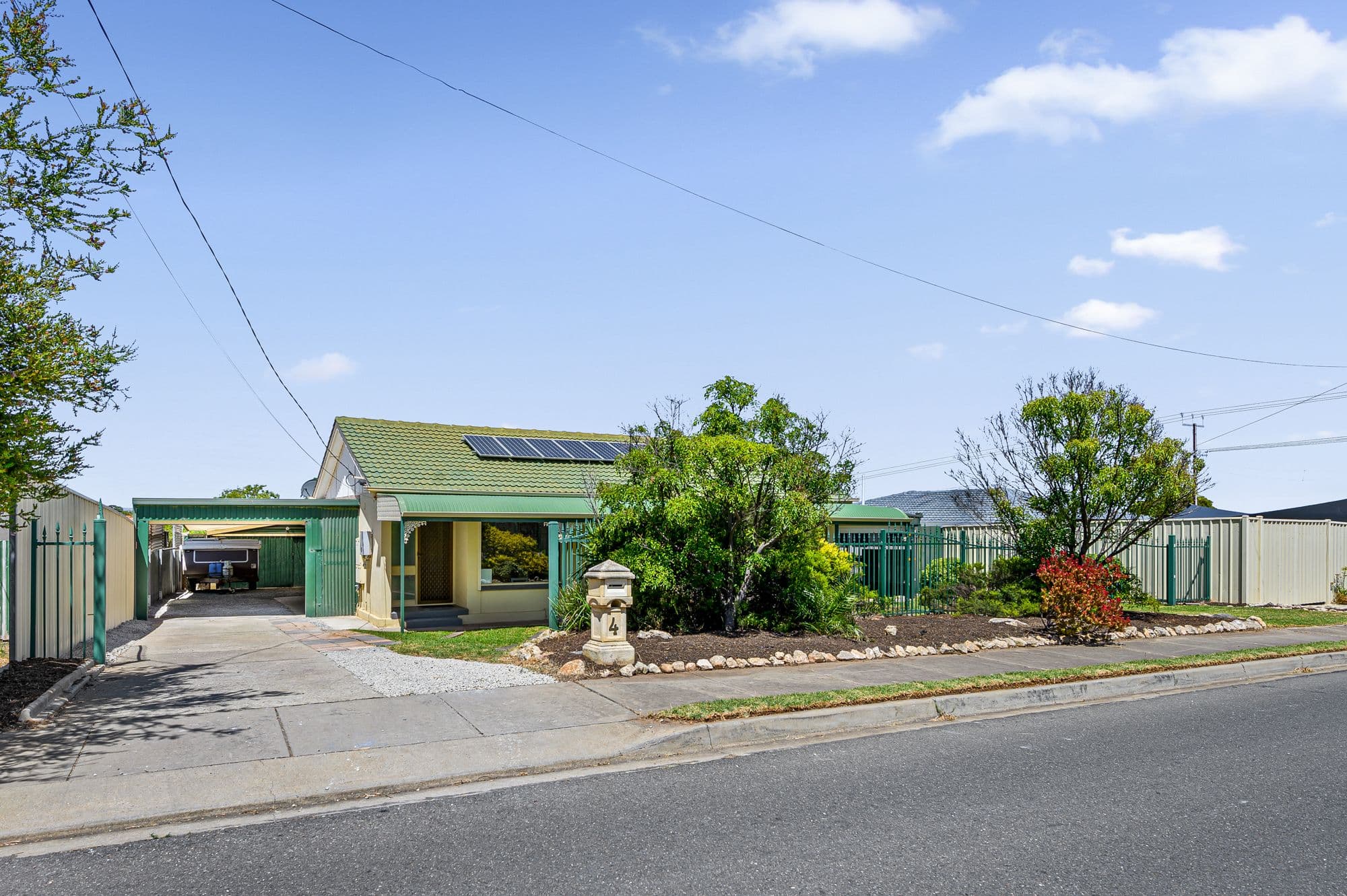 4 Moorong Road, O'Sullivan Beach SA 5166, O'Sullivan Beach - Thumbnail 4