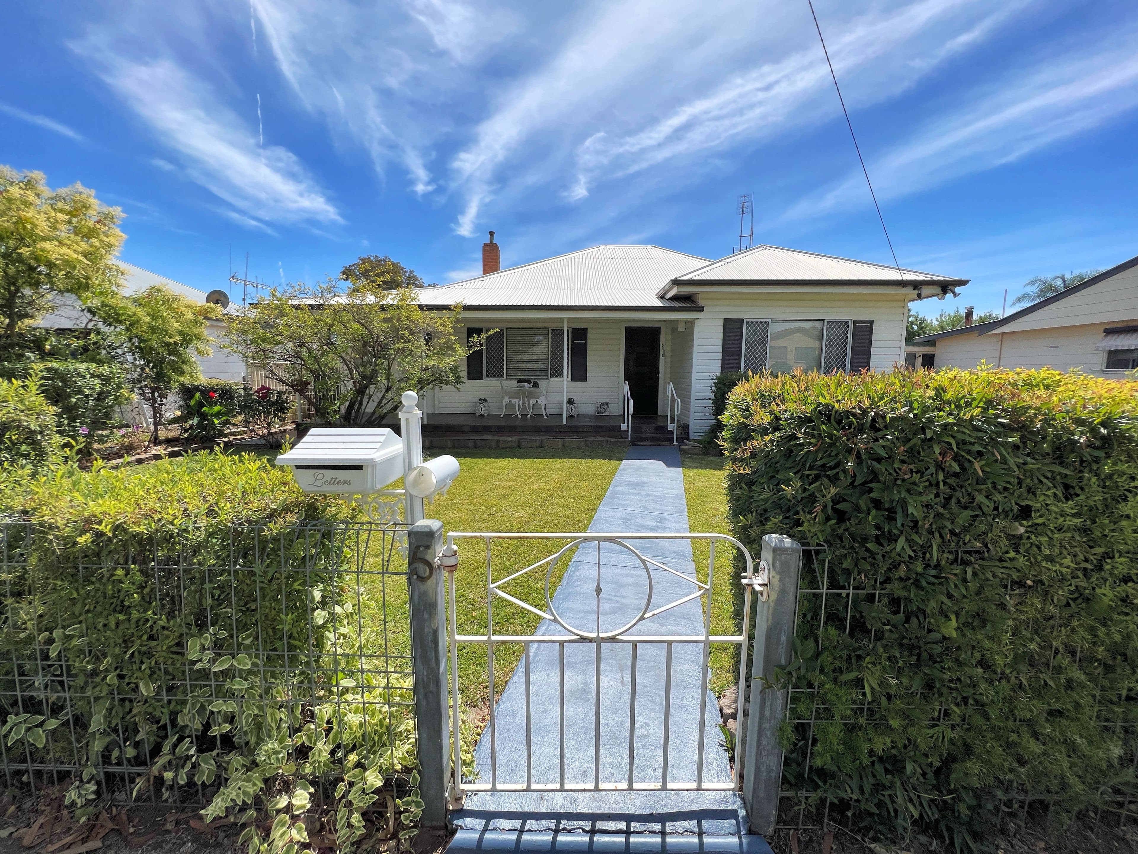 5 Rae Street, Forbes NSW 2871, Forbes - Thumbnail 2