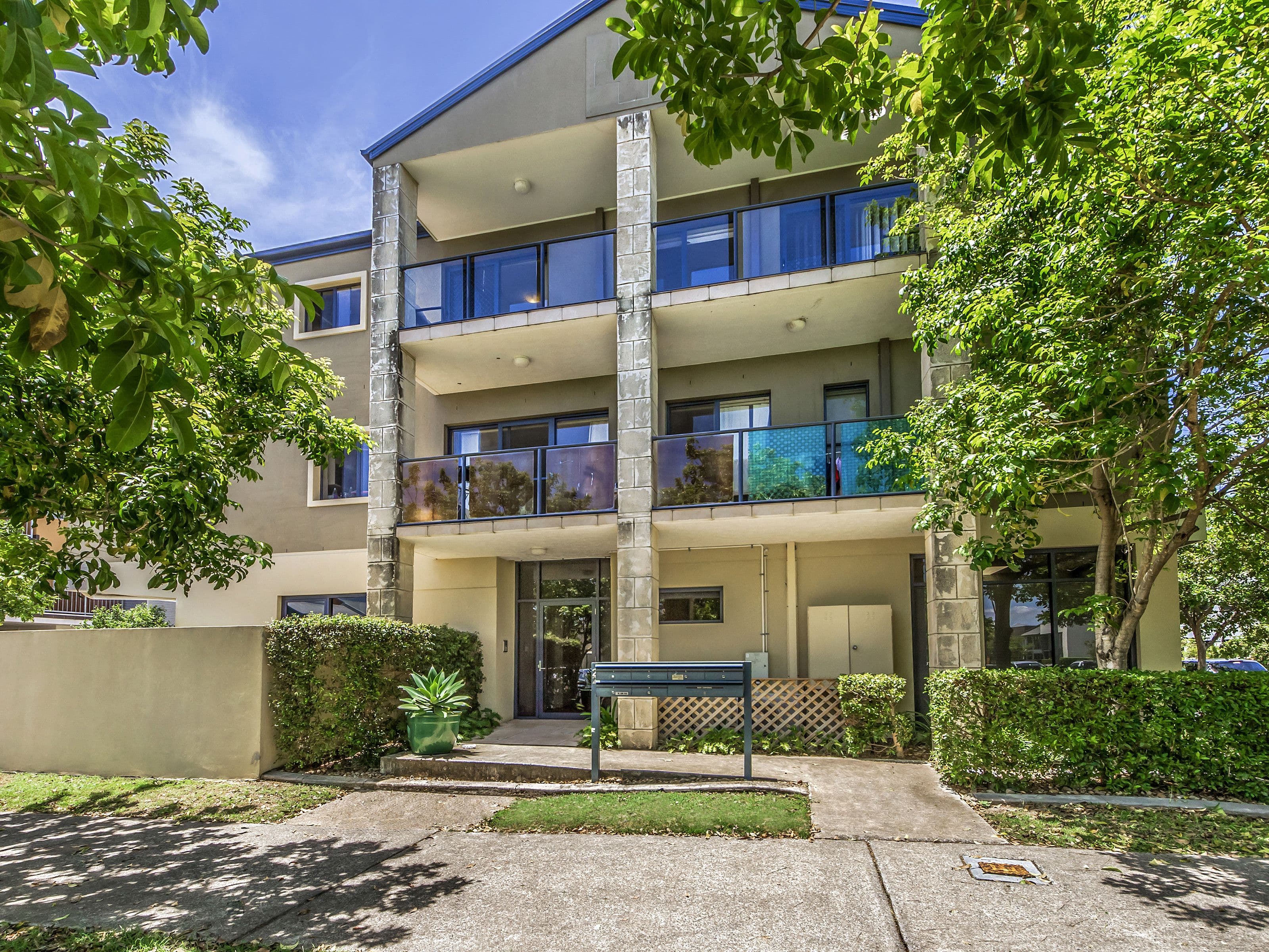 22 Tourangeau Crescent, Varsity Lakes QLD 4227, Varsity Lakes - Image 1