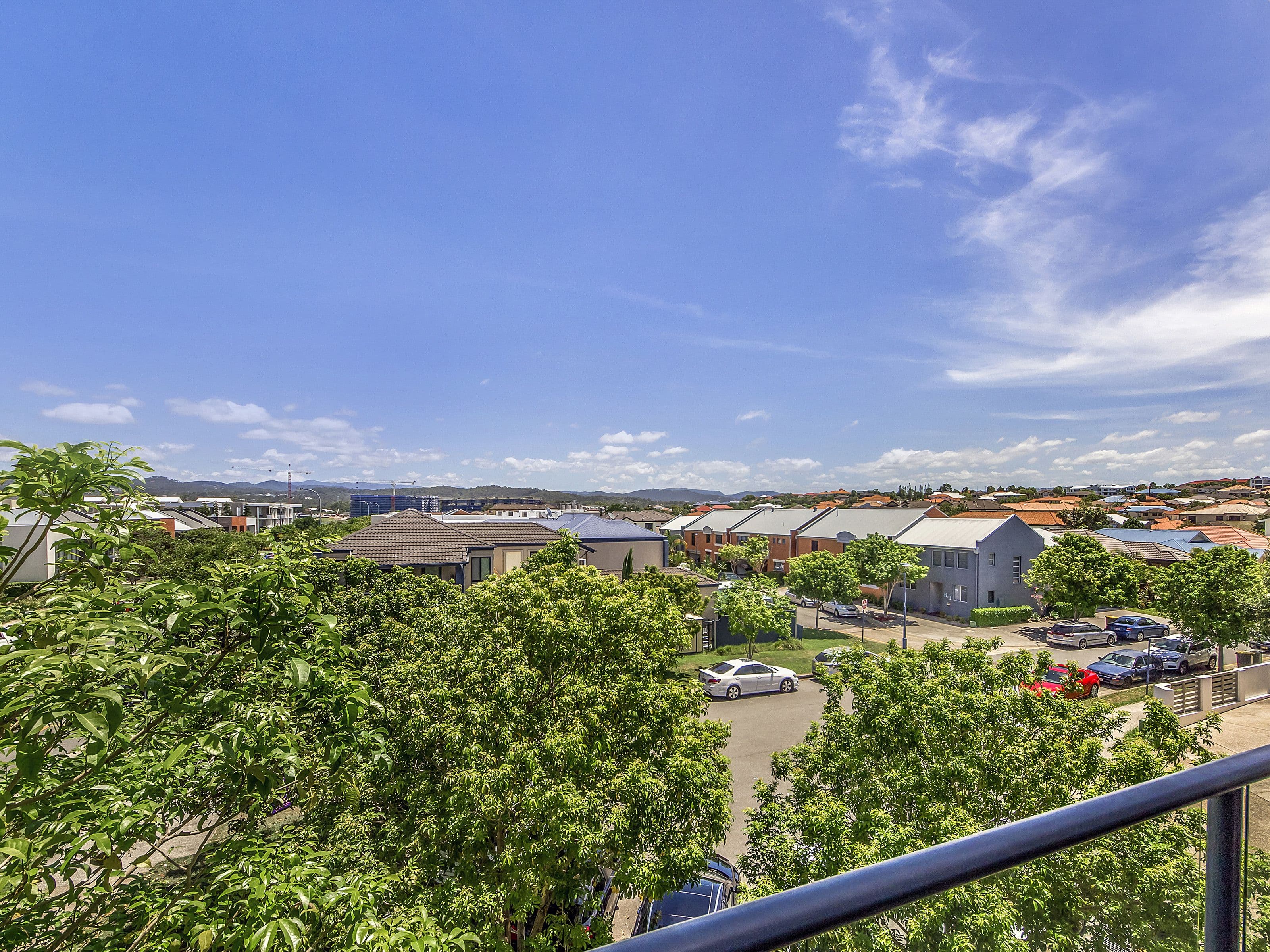 22 Tourangeau Crescent, Varsity Lakes QLD 4227, Varsity Lakes - Thumbnail 6