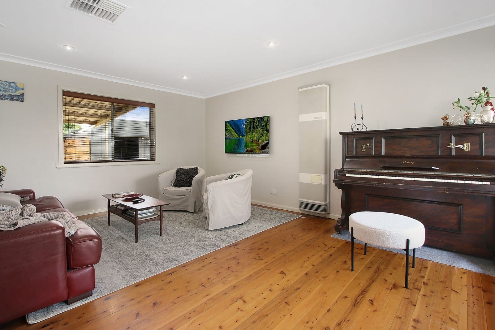 358 Cheyenne Drive, Lavington NSW 2641, Lavington - Thumbnail 2