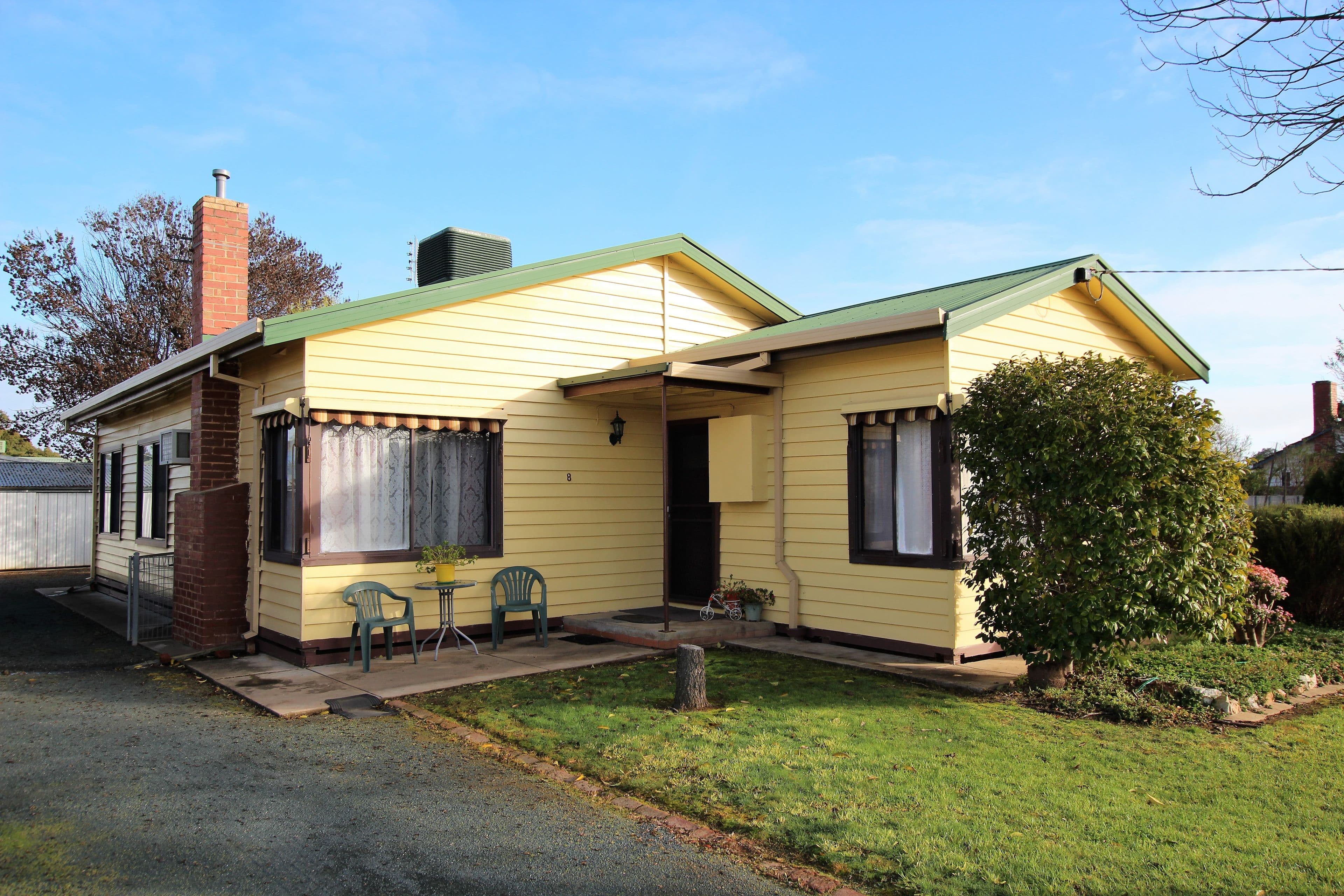 8 Hopetoun Street, Rochester VIC 3561, Rochester - Image 1