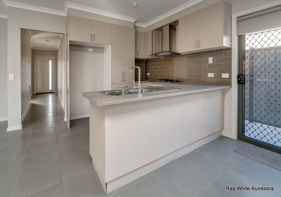 30 Annandale Drive, MERNDA VIC 3754, Mernda - Thumbnail 2