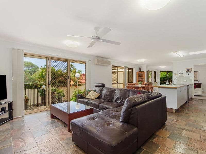 28 Colonsay Crescent, Merrimac QLD 4226, Merrimac - Thumbnail 6