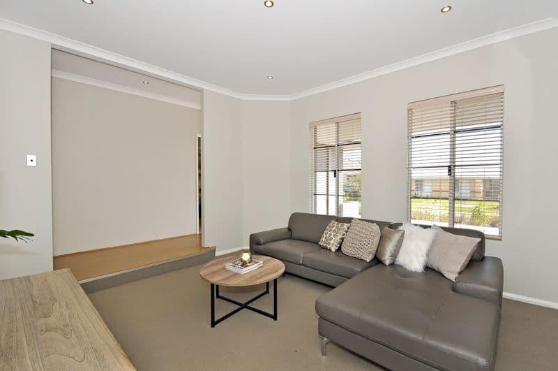15 Mona Vale Loop, Ellenbrook WA 6069, Ellenbrook - Thumbnail 5