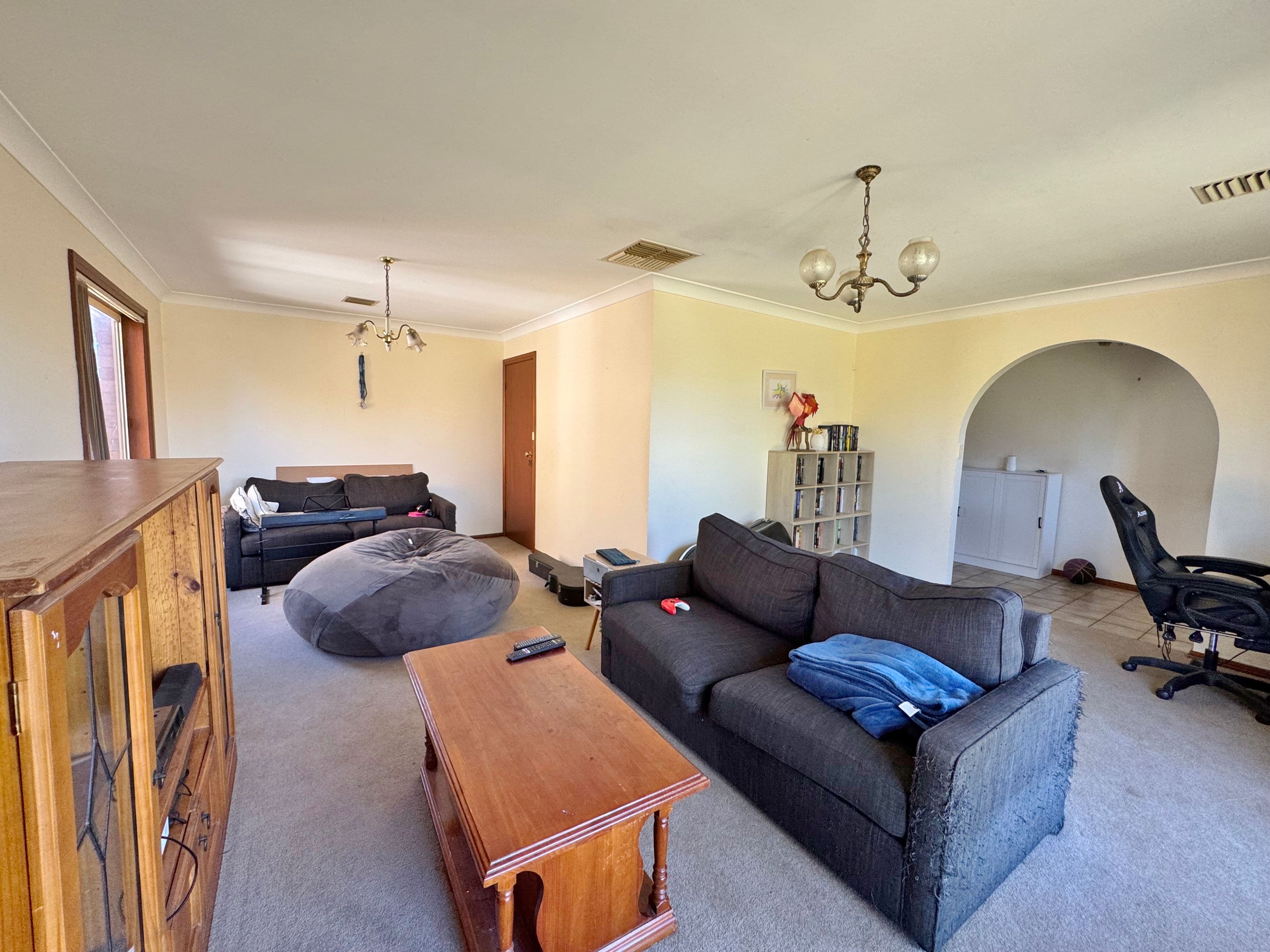 3 Martin Court, Young NSW 2594, Young - Thumbnail 7