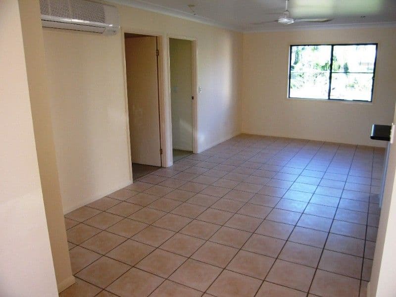 36 Amhurst Street, SLADE POINT QLD 4740, Slade Point - Thumbnail 6