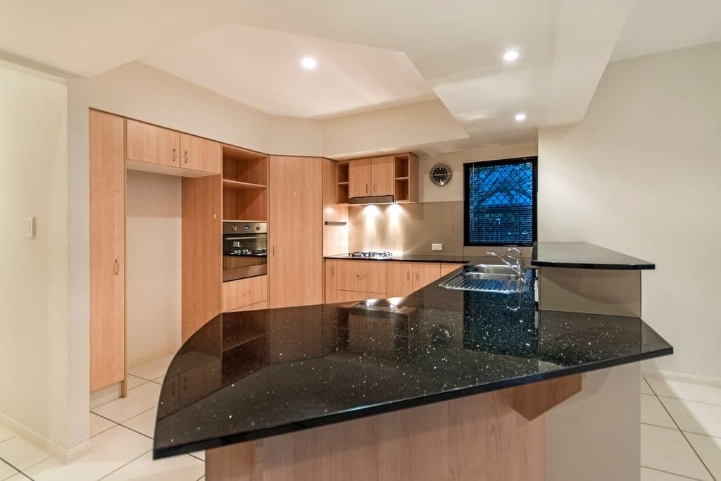 5 Bromell Close, Redlynch QLD 4870, Redlynch - Thumbnail 3