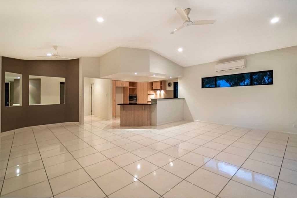 5 Bromell Close, Redlynch QLD 4870, Redlynch - Thumbnail 5