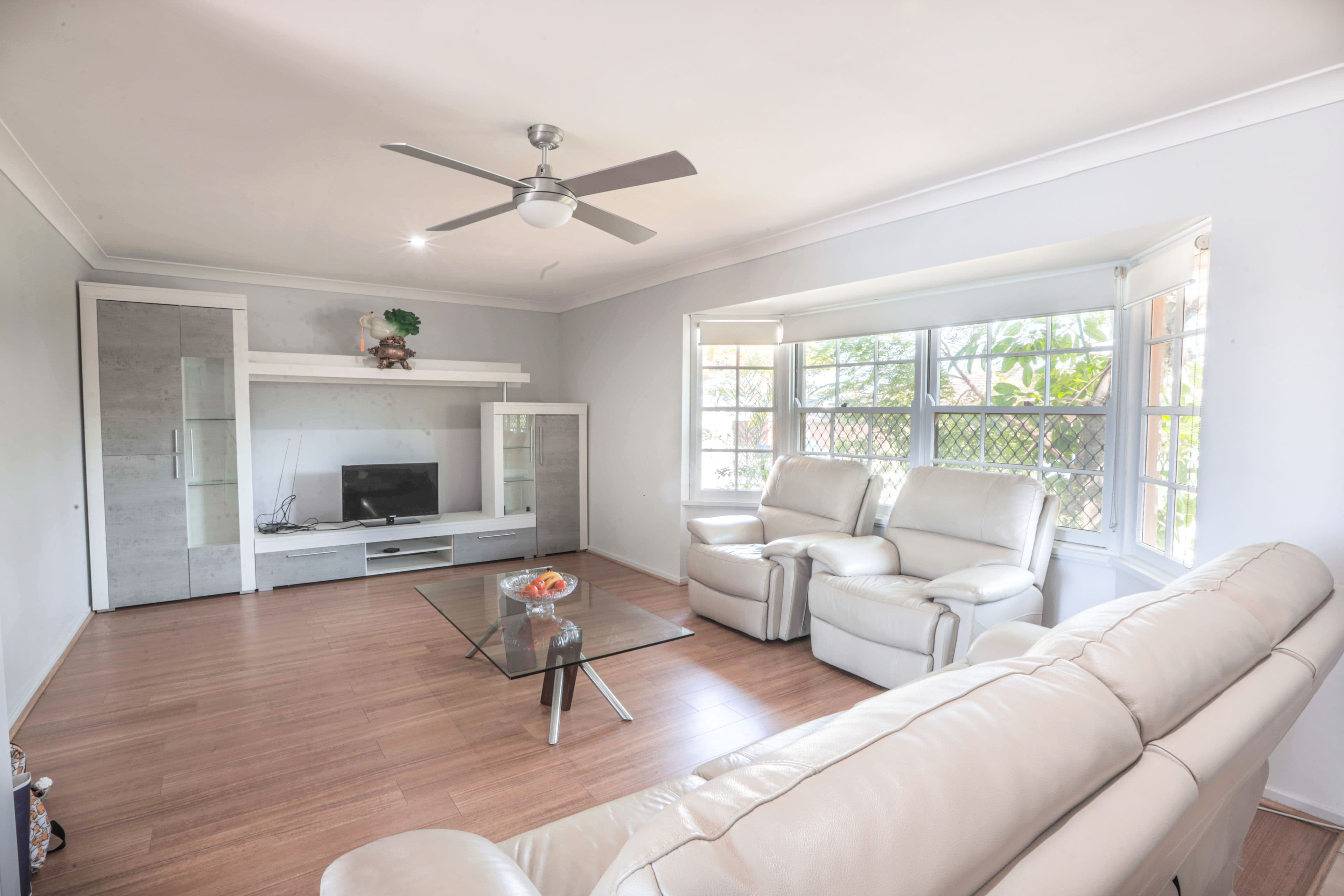 8 Pacific Boulevard, Broadbeach Waters QLD 4218, Broadbeach Waters - Thumbnail 5
