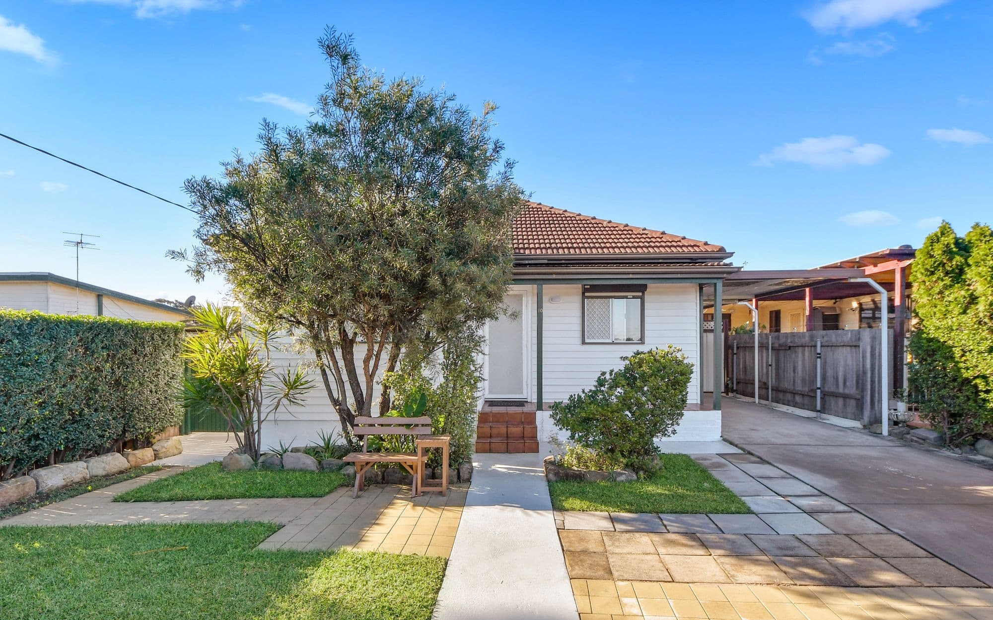 10 Phyllis Street, Minto NSW 2566, Minto - Image 1
