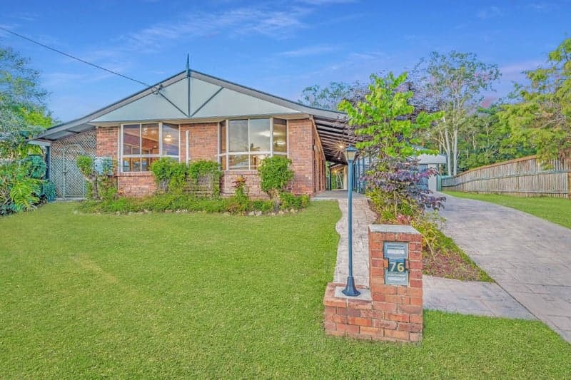 6 Laylee Court, Frenchville QLD, Frenchville - Thumbnail 2