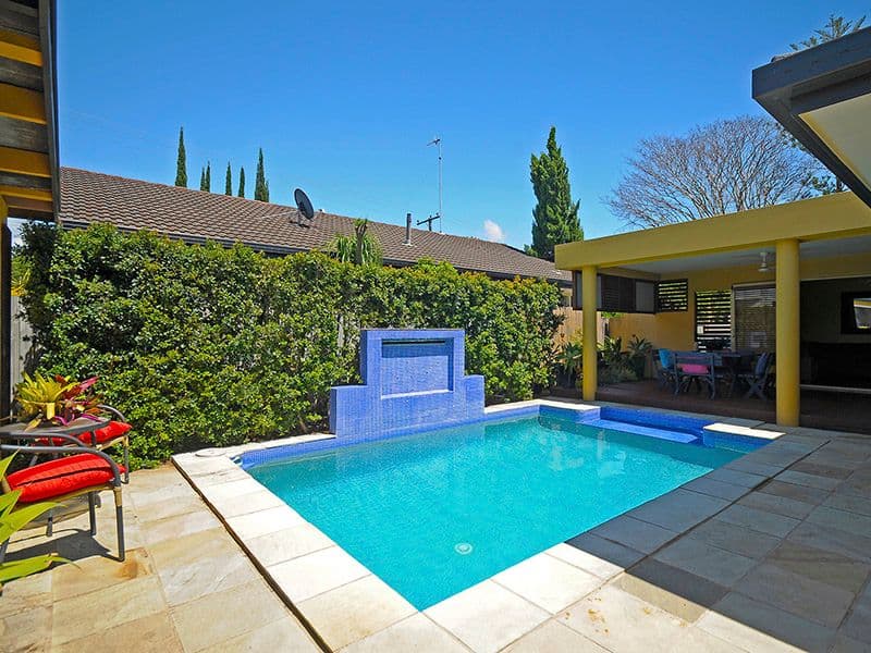 48 Coogeen Street, SORRENTO QLD 4217, Sorrento - Image 1