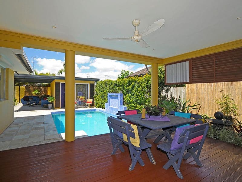 48 Coogeen Street, SORRENTO QLD 4217, Sorrento - Thumbnail 5