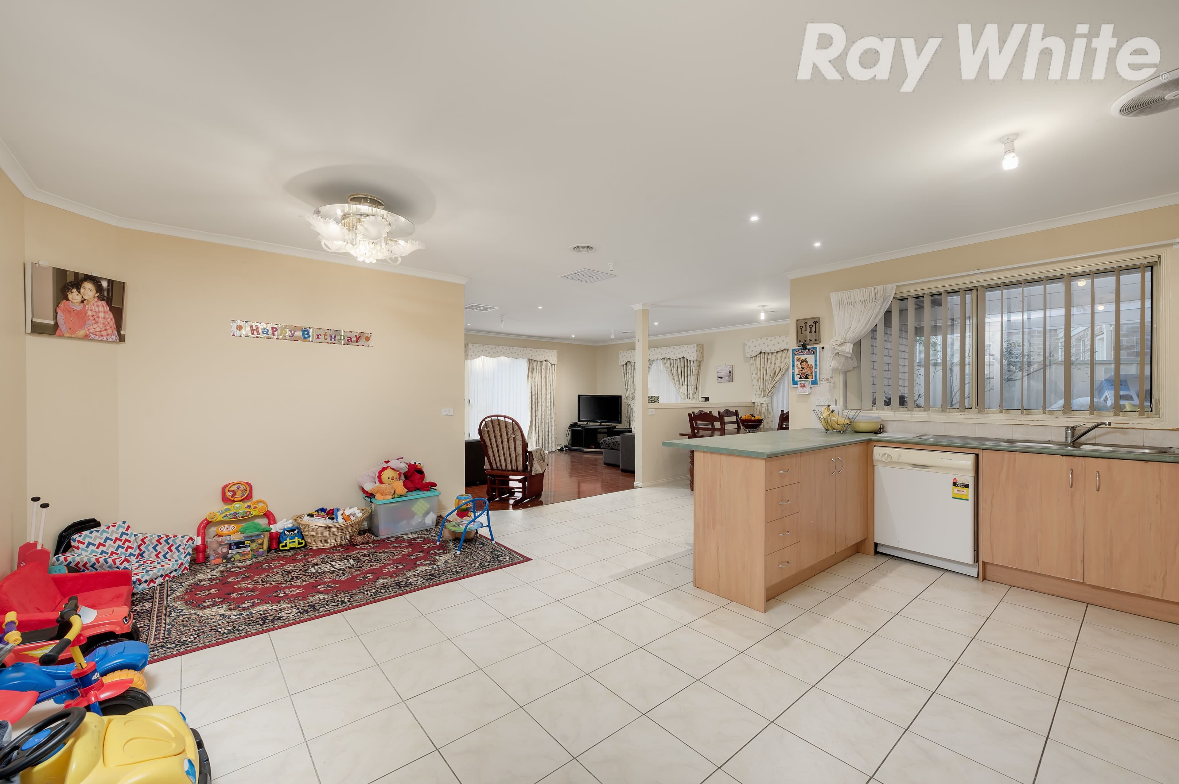 31 Development Boulevard, Mill Park VIC 3082, Mill Park - Thumbnail 5