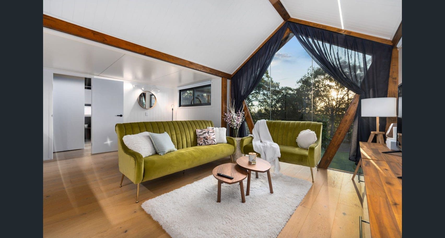 24 Waterside Drive, Macleay Island QLD 4184, Macleay Island - Thumbnail 3