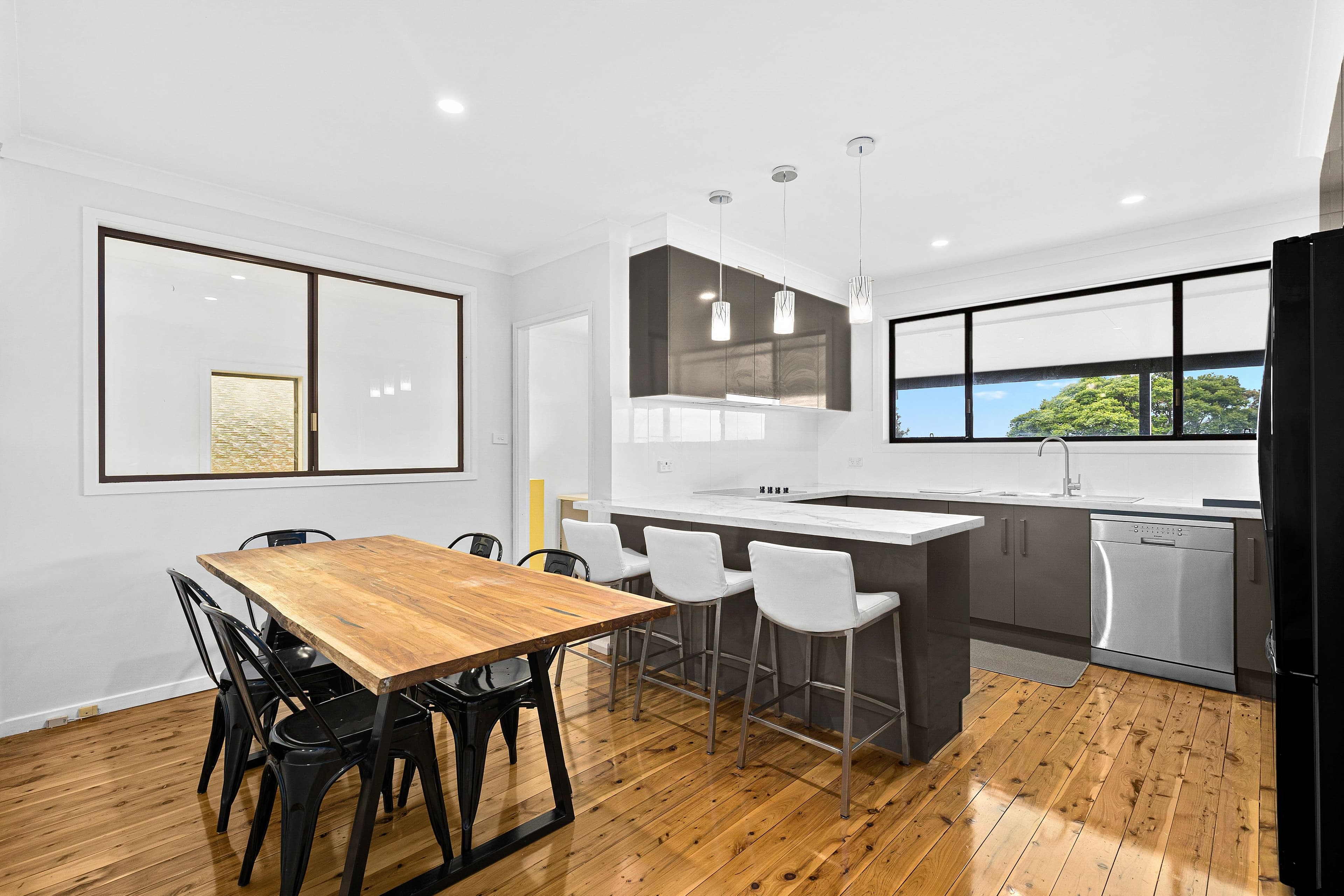 126 Landy Drive, Mount Warrigal NSW 2528, Mount Warrigal - Thumbnail 2