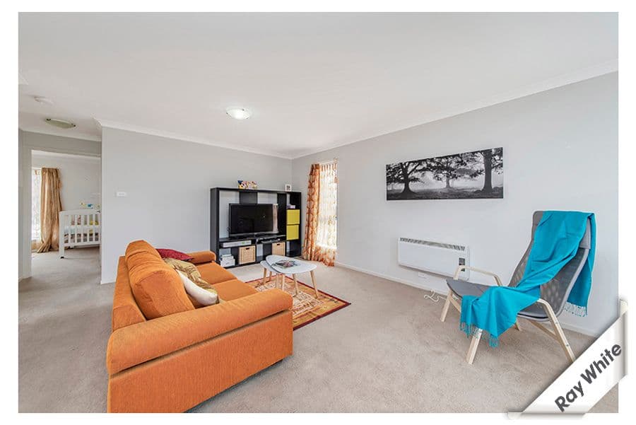 18 Whitmore Crescent, Watson ACT 2602, Watson - Thumbnail 2