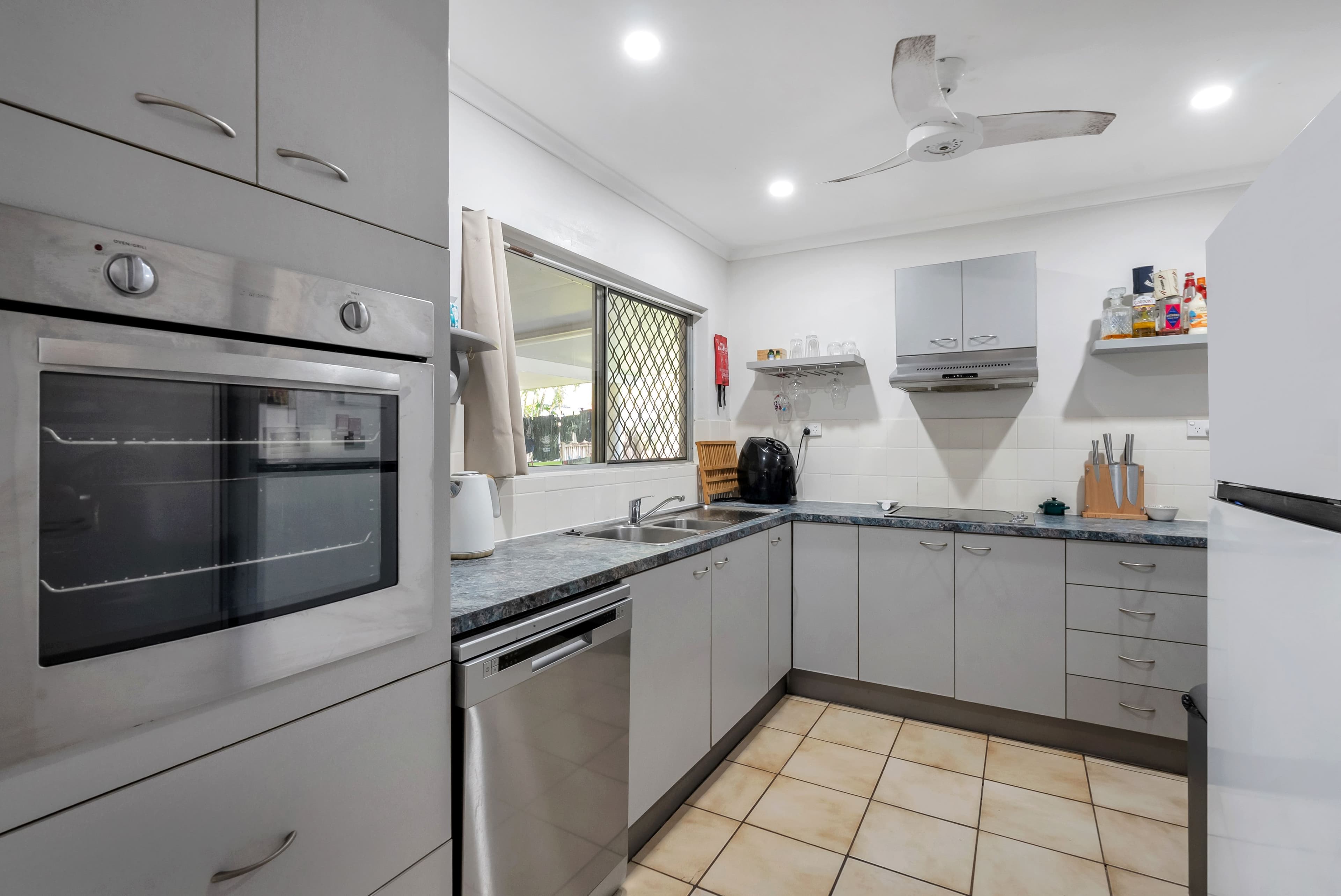 11 Limpet Close, Trinity Beach QLD 4879, Trinity Beach - Thumbnail 6
