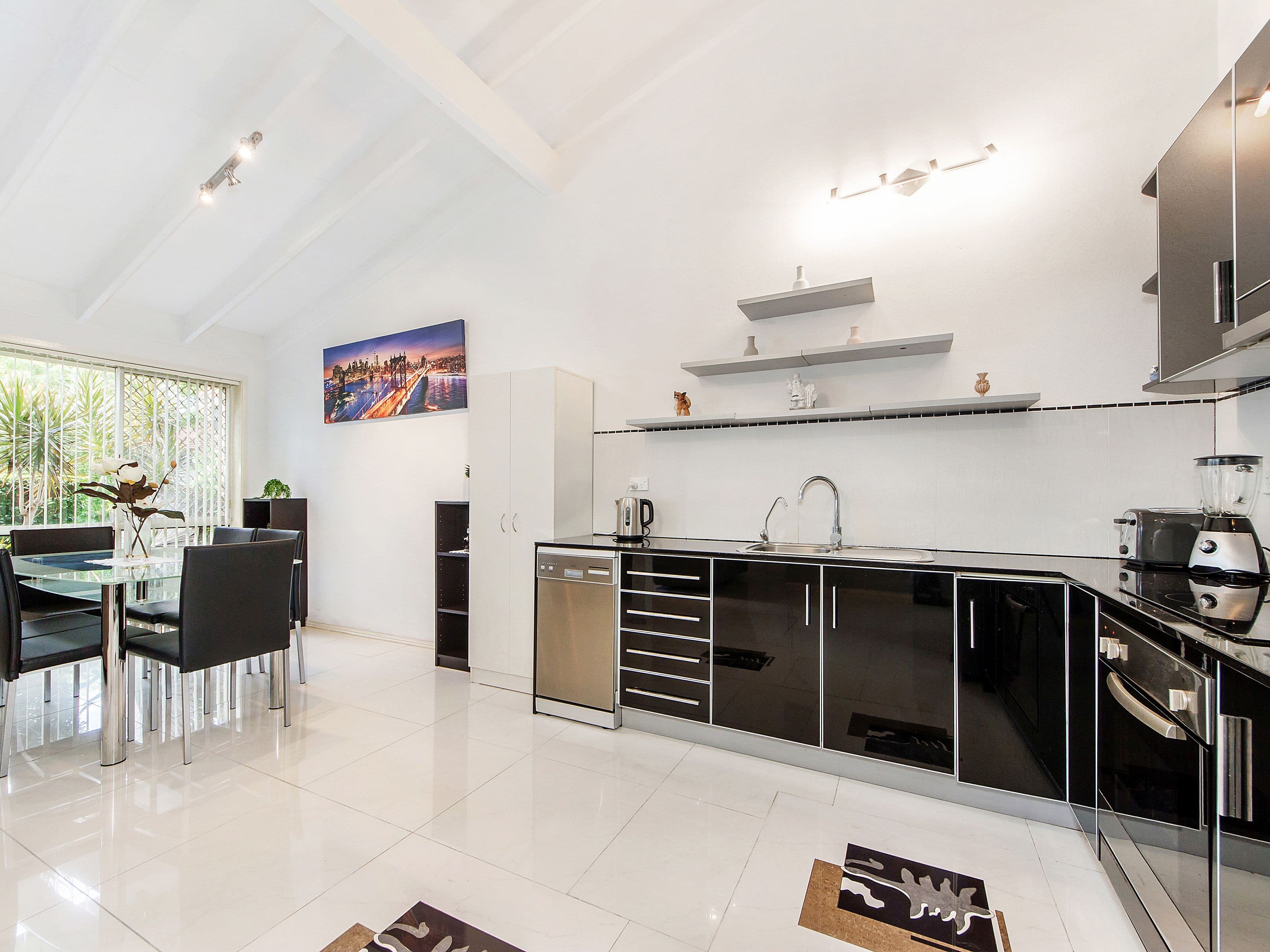 75-77 Price Street, Nerang QLD 4211, Nerang - Thumbnail 2