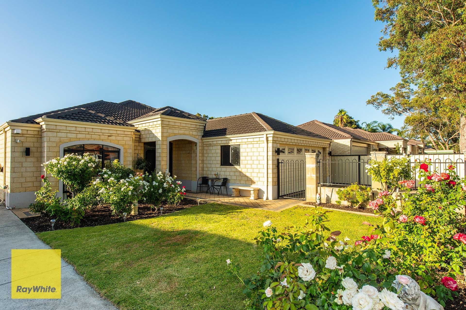 16 Russell Street, East Cannington WA 6107, East Cannington - Thumbnail 2
