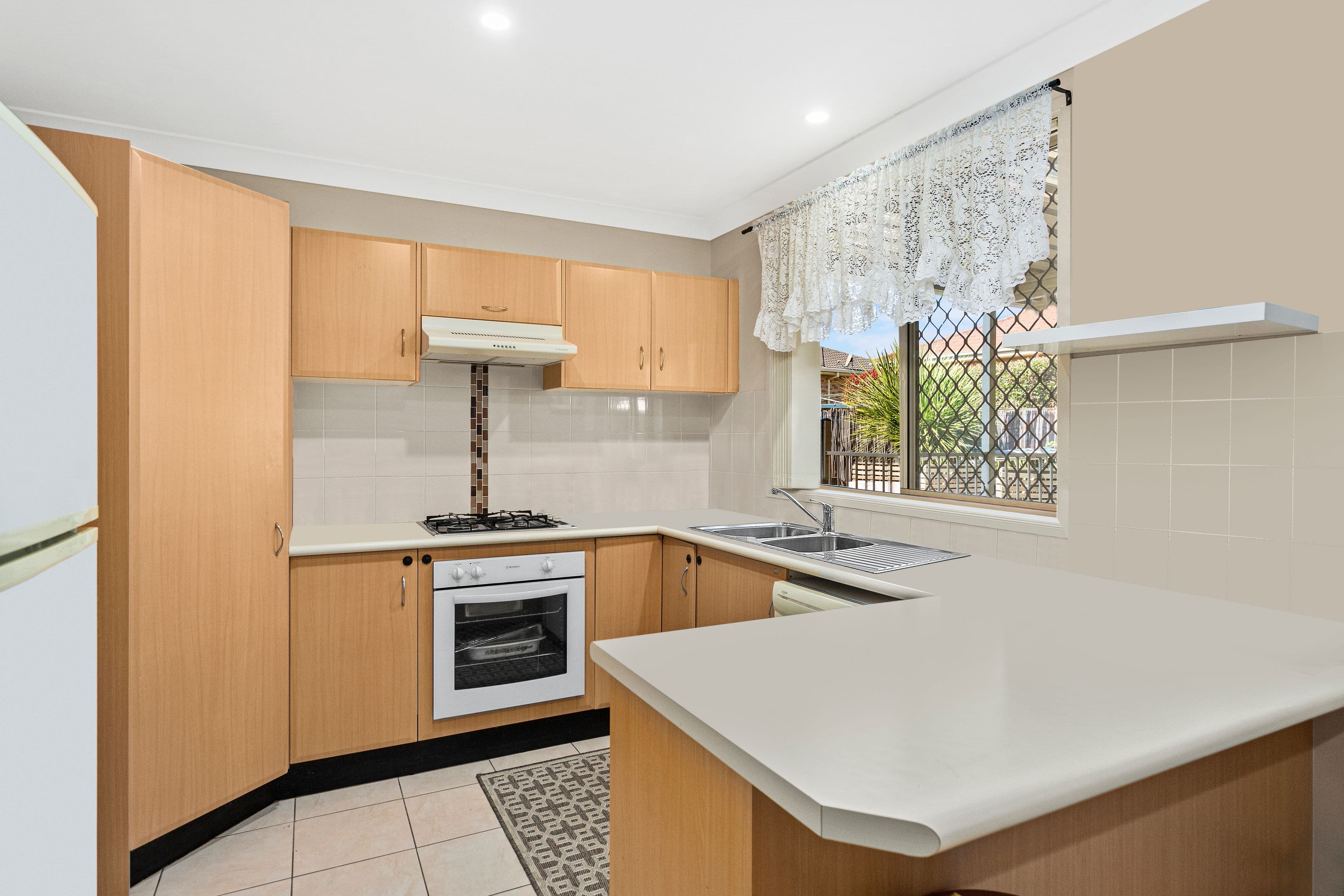 1/4 Burdekin Drive, Albion Park NSW 2527, Albion Park - Thumbnail 2