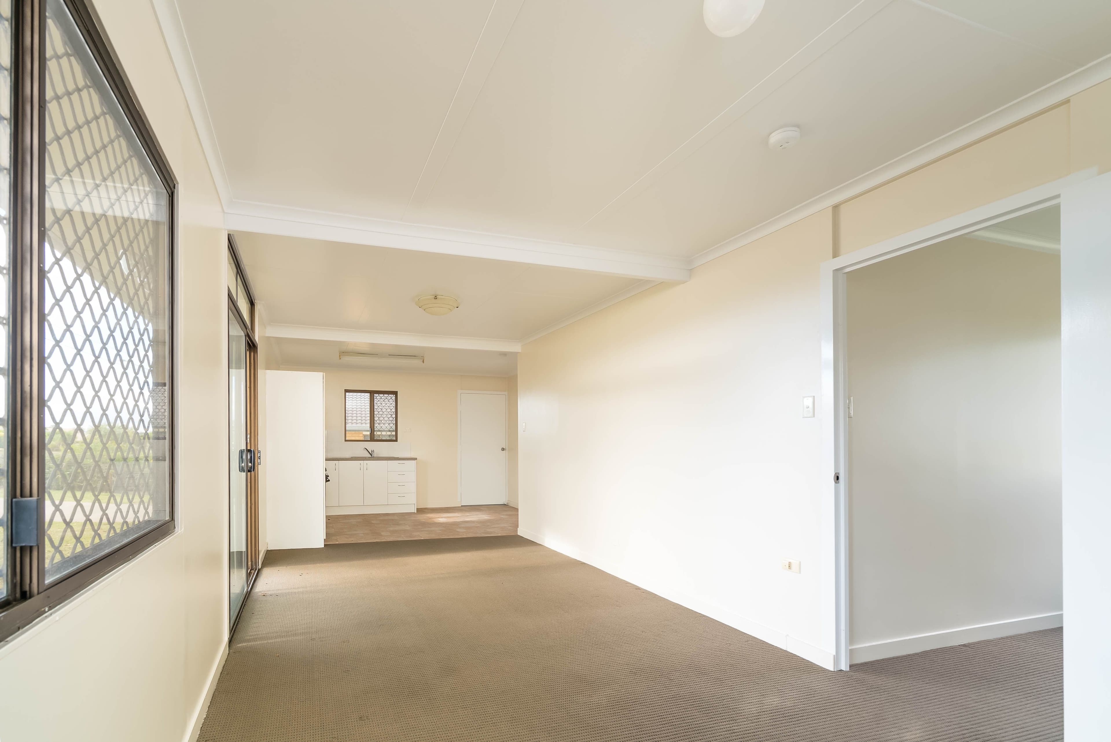 12 Powells Road, Yamanto QLD 4305, Yamanto - Thumbnail 4