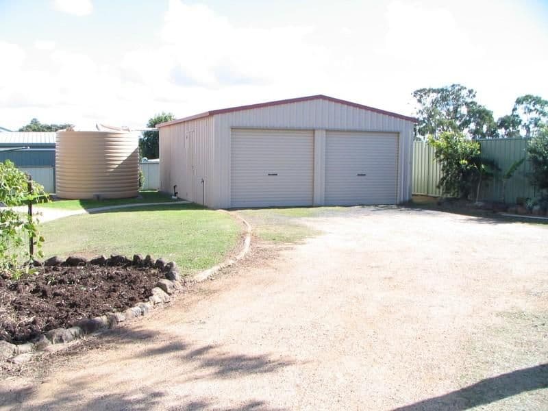 19 HANDLEY Drive, WESTBROOK QLD 4350, Westbrook - Thumbnail 5