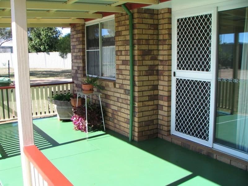 19 HANDLEY Drive, WESTBROOK QLD 4350, Westbrook - Thumbnail 7