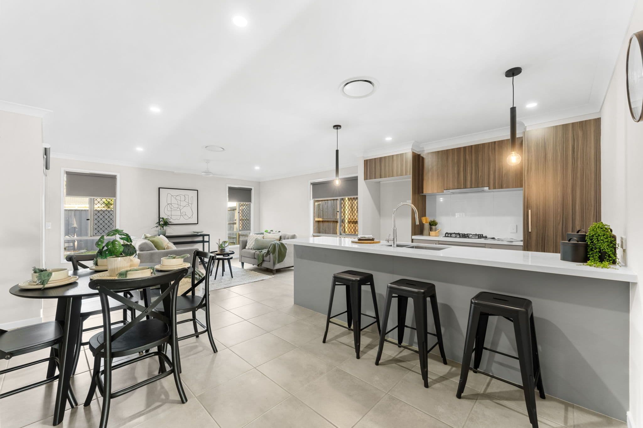 28 Spruce Circuit, Hillcrest QLD 4118, Hillcrest - Thumbnail 3