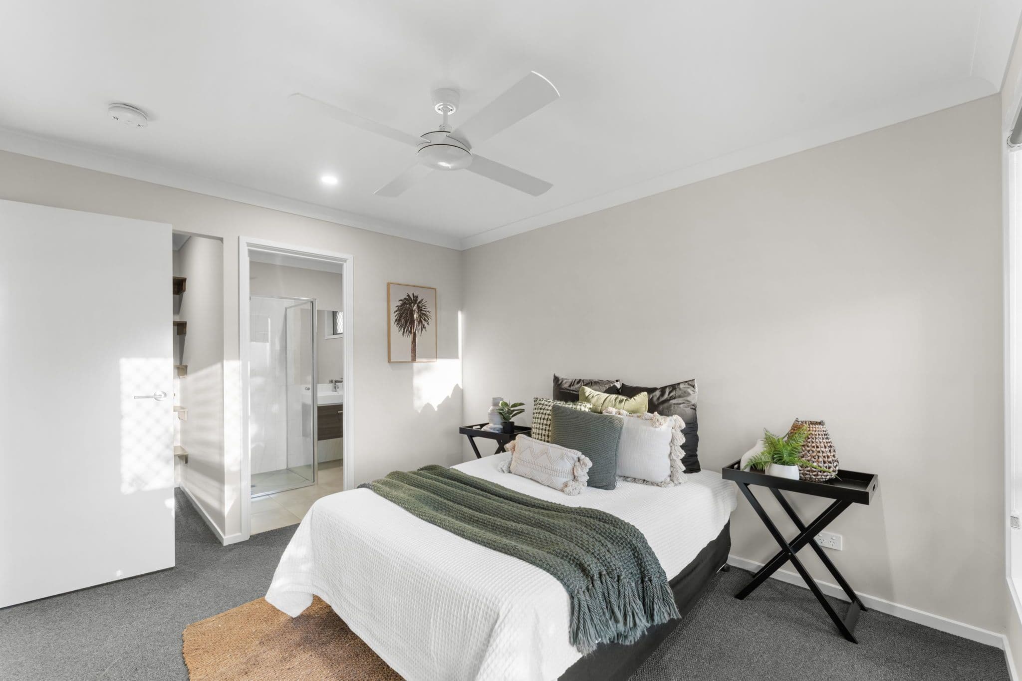 28 Spruce Circuit, Hillcrest QLD 4118, Hillcrest - Thumbnail 5