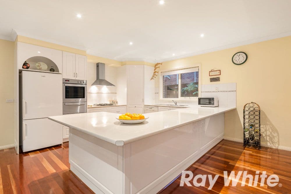 3 Davies Close, Wantirna VIC 3152, Wantirna - Thumbnail 3