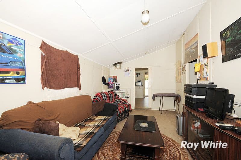 30 Hardy Avenue, CANNONS CREEK VIC 3977, Cannons Creek - Thumbnail 2