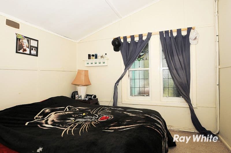 30 Hardy Avenue, CANNONS CREEK VIC 3977, Cannons Creek - Thumbnail 4