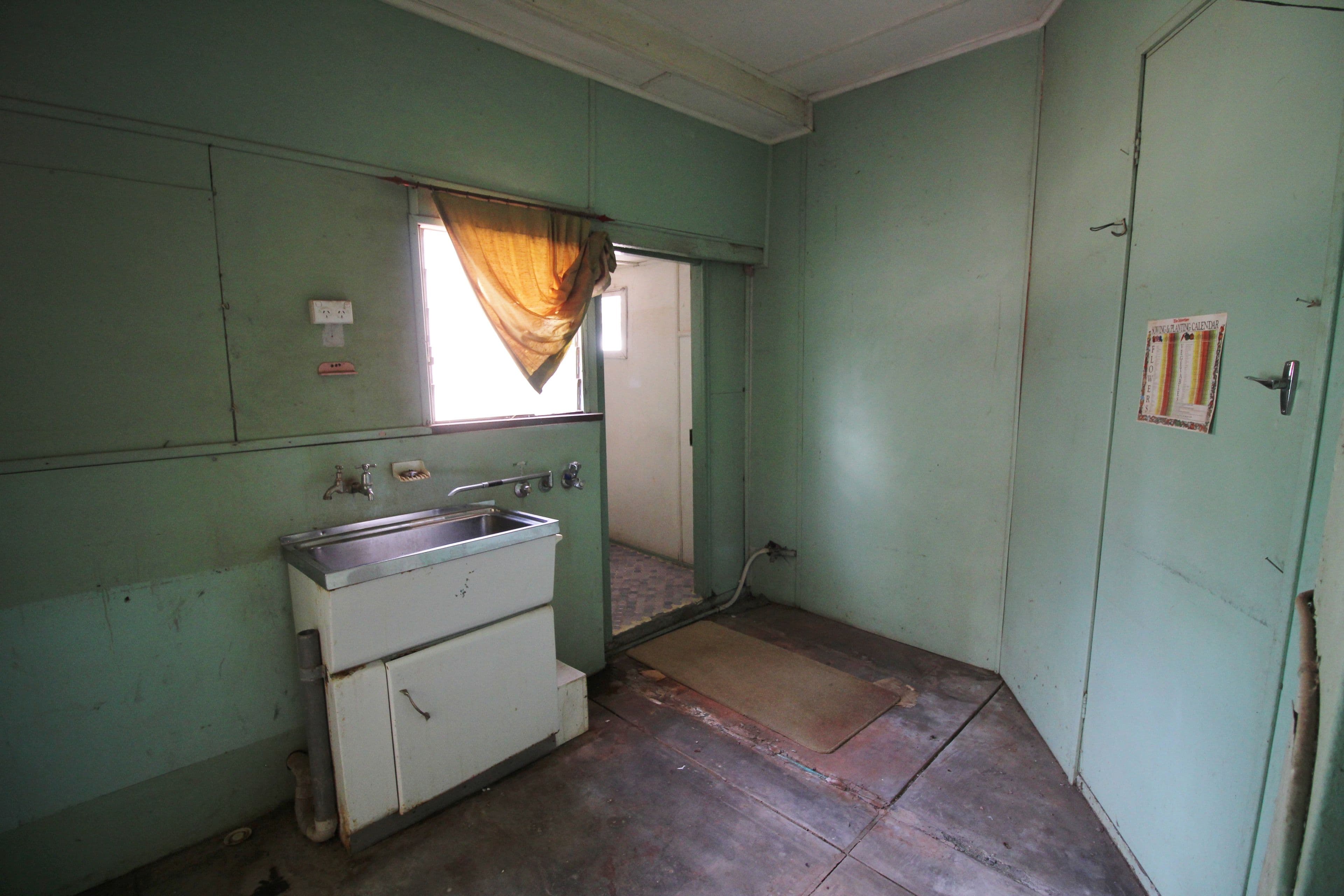14 Twelfth Street, Renmark SA 5341, Renmark - Thumbnail 8