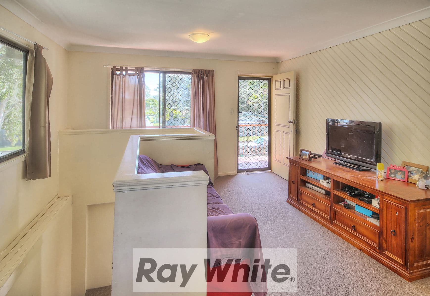 15 Rhoda Street, Loganlea QLD 4131, Loganlea - Thumbnail 3