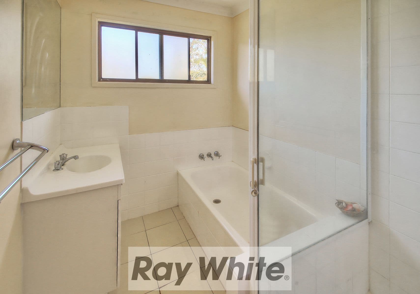 15 Rhoda Street, Loganlea QLD 4131, Loganlea - Thumbnail 5