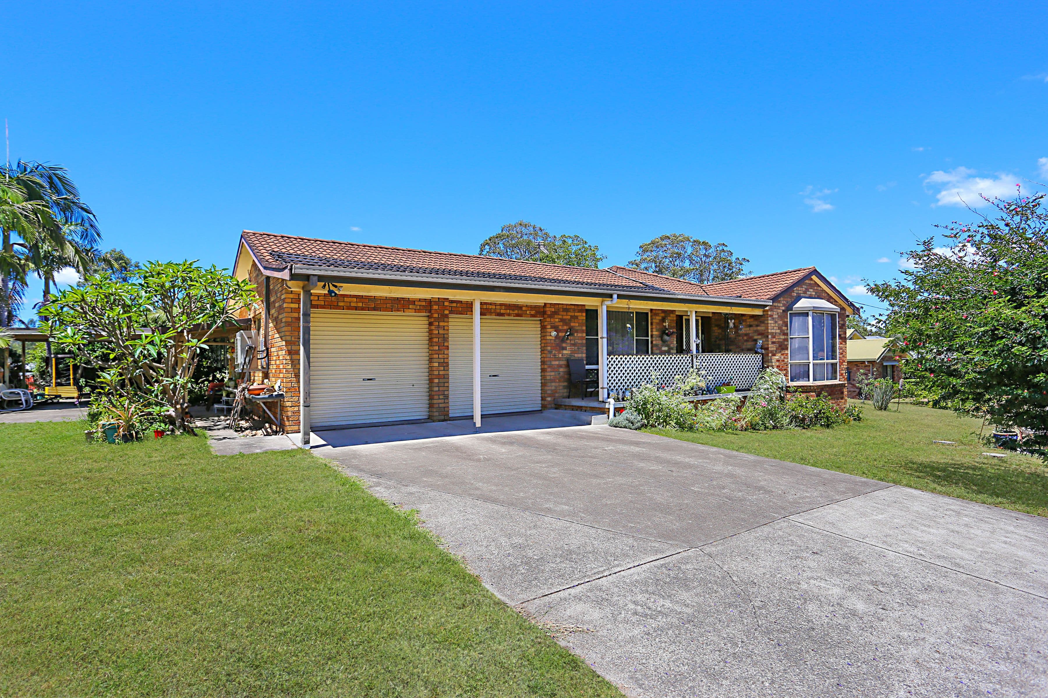 112 Queen Street, Clarence Town - Thumbnail 5