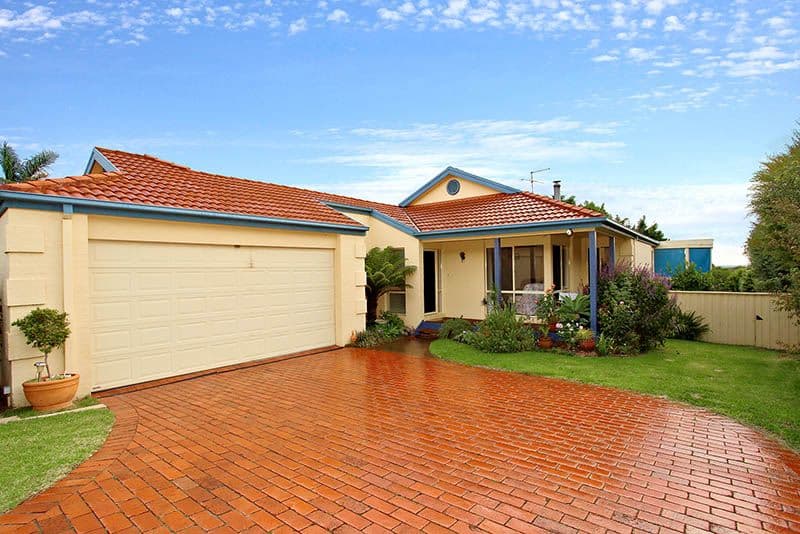 12 Seaview Close, ROSEBUD VIC 3939, Rosebud - Thumbnail 2