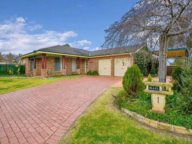 1 Davis Place, THIRLMERE NSW 2572, Thirlmere - Thumbnail 2