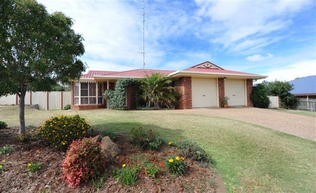 5 Schloss Court, WESTBROOK QLD 4350, Westbrook - Image 1